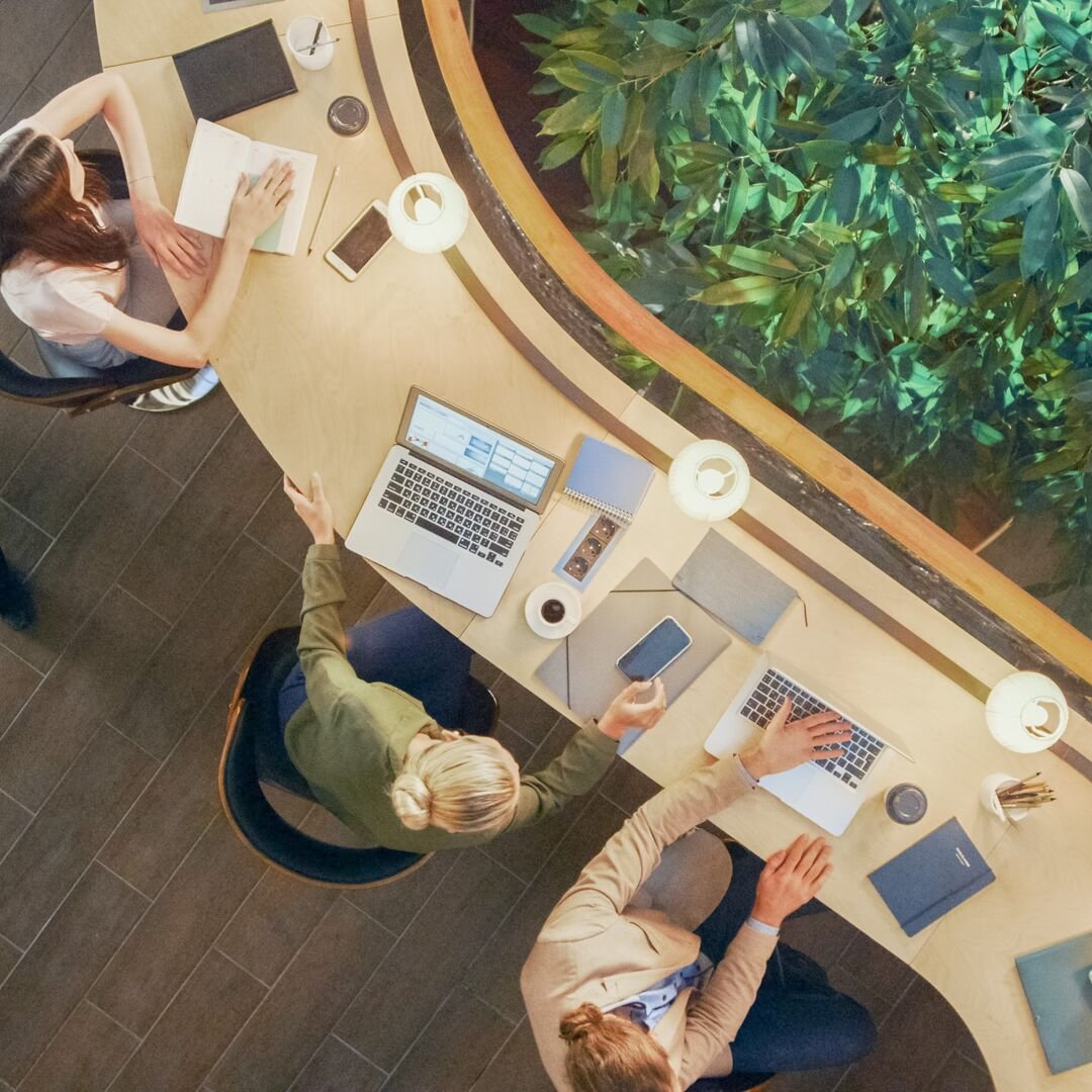 Square-AdobeStock_405616862