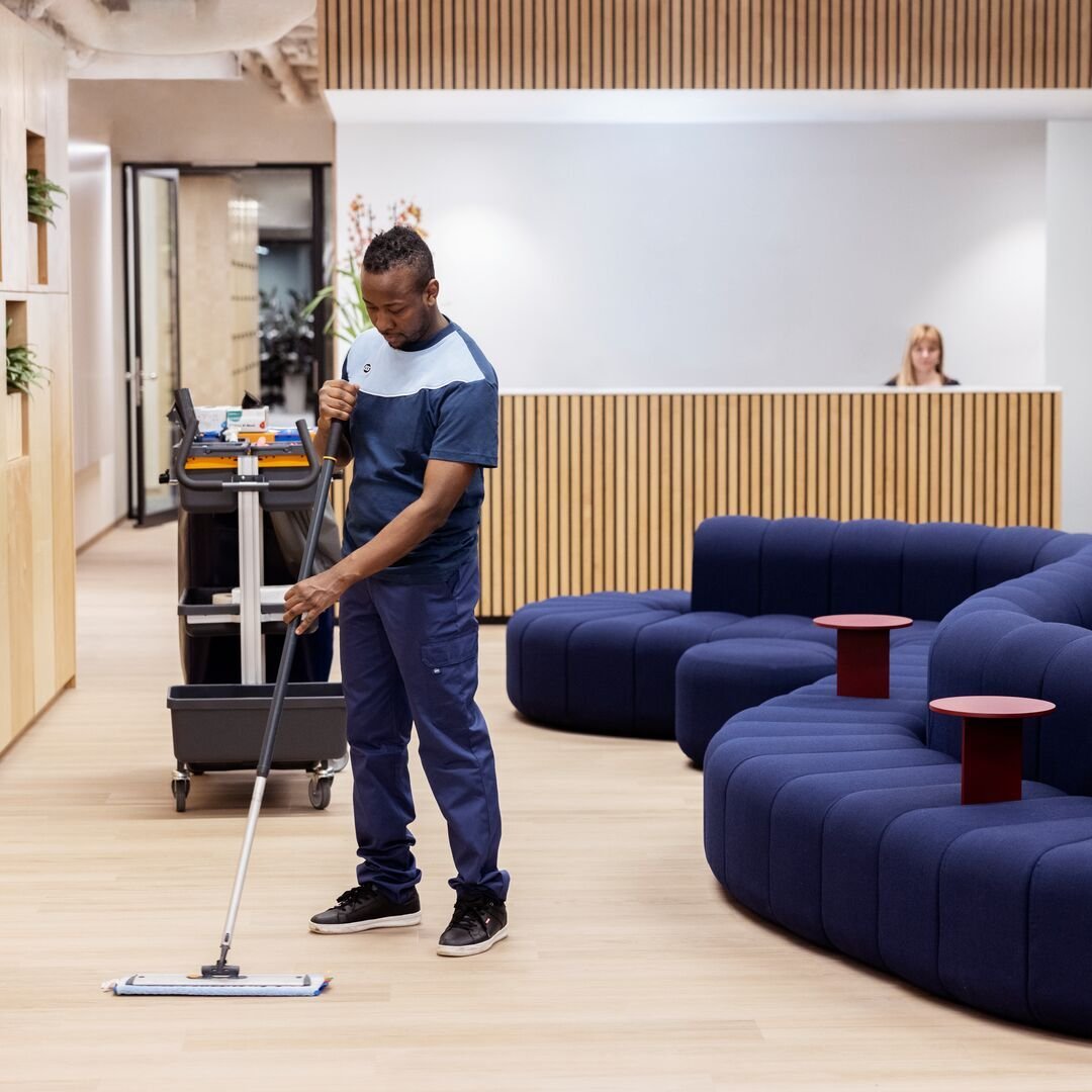 Cuadrado-ISS HUB_2022_03